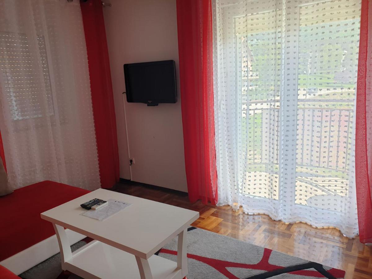 Lux Apartman Ristic 2 Сокобаня Экстерьер фото